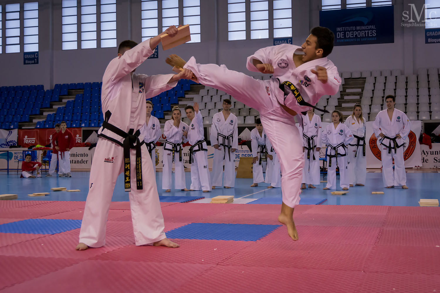 TAEKWONDO CAMPEONATO PAREJAS ABRIL 2018_2080.jpg